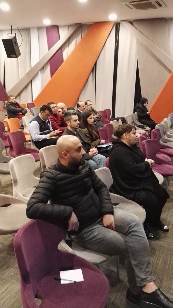 beyoglu_ik's tweet photo. 4857 Sayılı Kanun Eğitimimizi İsa KARAKAŞ Hocamızla gerçekleştirdik..@cakmakfatih https://t.co/vzMWNwekhh