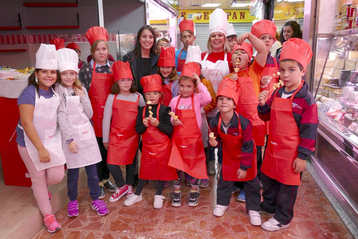 mostdesarrollo's tweet photo. Gran acogida del 1º TALLER INFANTIL DE #COCINASALUDABLE en @GaleriaGoya Apunta a tu hijo/a! 👩‍🍳👧👦😋 +info 👉 https://t.co/w13DEDEPKH https://t.co/wVnmAXEbDn