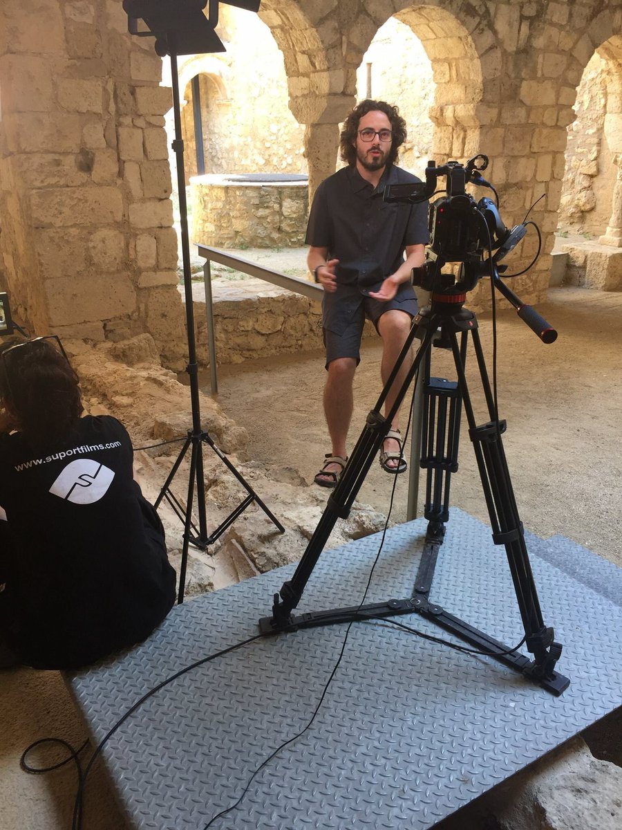 VisitaAvinyonet's tweet photo. Després de desenes d’entrevistes i molt de metratge durant el #Microvi2017, dijous estrenem el curt documental al @vinseum ! #Makingof https://t.co/4Z8wHAP5dL