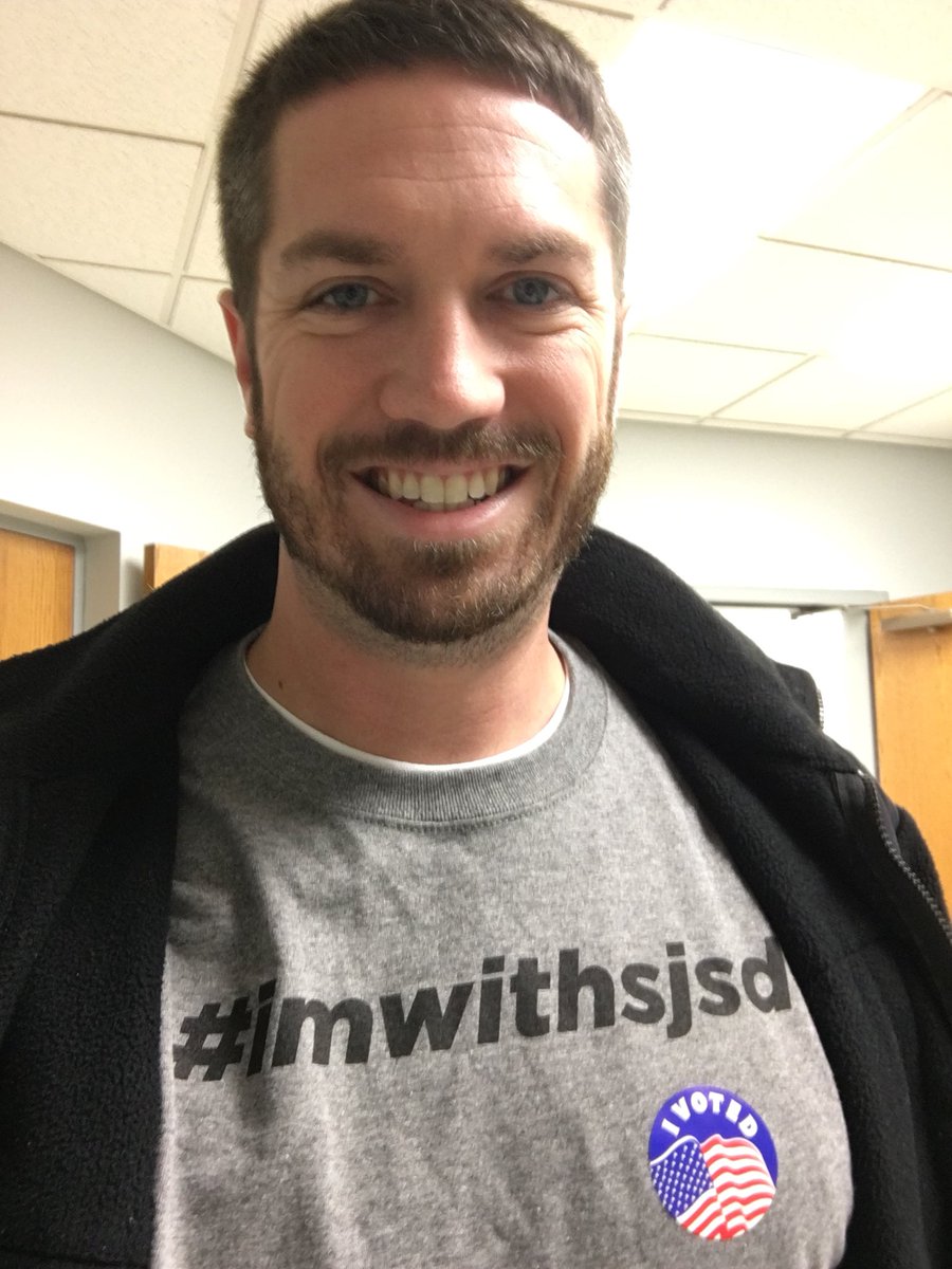 Mr_Vulgamott's tweet photo. #imwithsjsd https://t.co/K4kCrsTqeg
