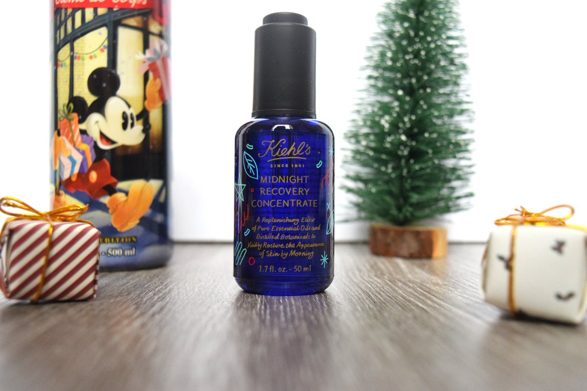 dungareesdonuts's tweet image. Giveaway time RT &amp;amp; follow @KiehlsUK and myself to win the amazing Kiehls goodies photographed below! Ends 14/11 :) #KiehlsTreat