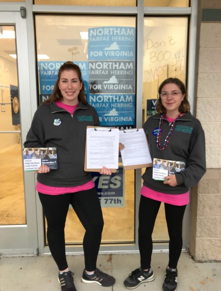 lexalinn's tweet photo. 👯♀️ getting ready to ✊🏽 some 🚪 #GameOnVA #blu3crabs #GOTVa #GOTV #ElectionDay @annaikucher @mtg_volgirl https://t.co/J4OInZoz4a