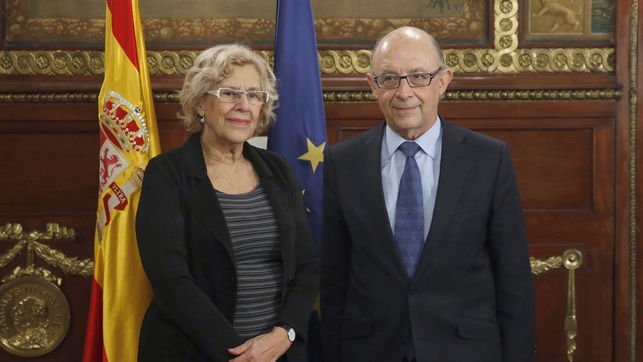 eldiarioes's tweet photo. Es la primera vez que Hacienda interviene las cuentas de un ayuntamiento como lo ha hecho con el de Madrid https://t.co/dtQjtEqp2h https://t.co/BOCqDUbYGp