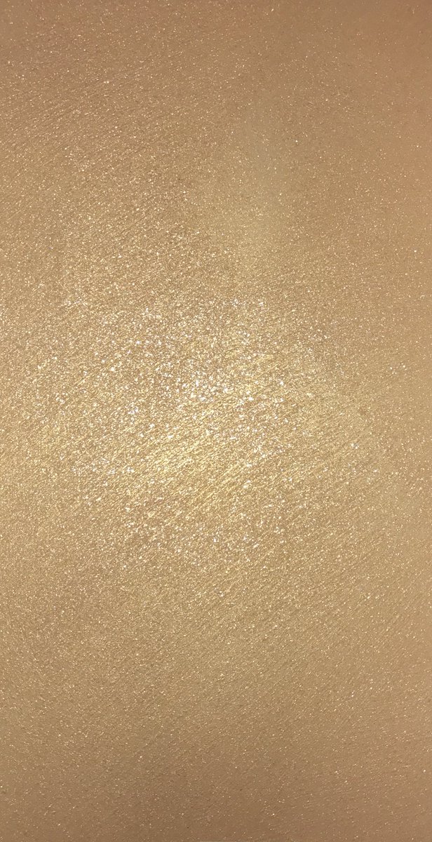 ColorsByDrew's tweet photo. Moire Wild Silk AMAZON FREE SHIPPING WITH PRIME!! https://t.co/gNqWxsrzJq 
#MoireWildSilk#metallicplaster #fauxfinish#Acrylic#colorsbydrew https://t.co/Gse1lqoVOu