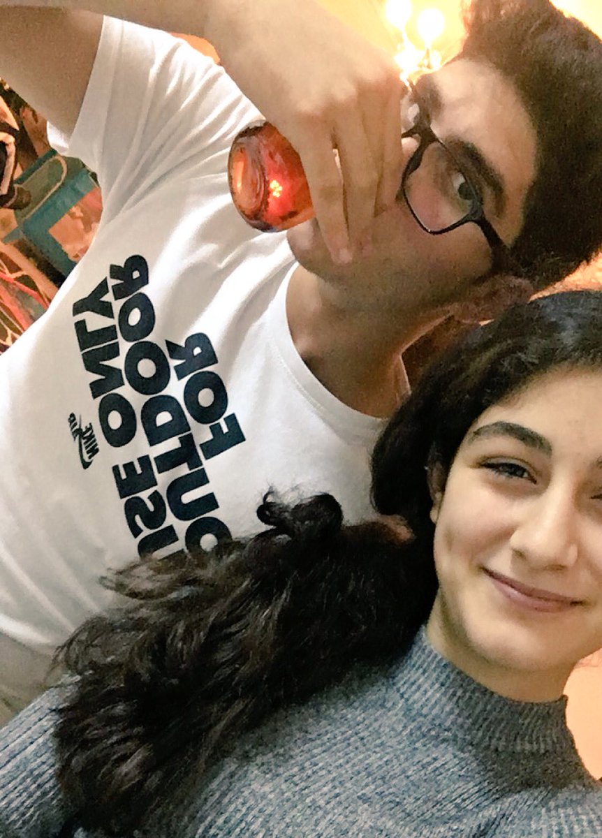BasmanBeliz's tweet photo. Soylenilen herseynan dalga gecmeyi ozledim,kavga etmeyi ozledim,masgaralik yapmayi ozledim,sebepsiz yerehaykirmalari ozledim.🕷🕸#missingbro🌎 https://t.co/wtJM96niZ4