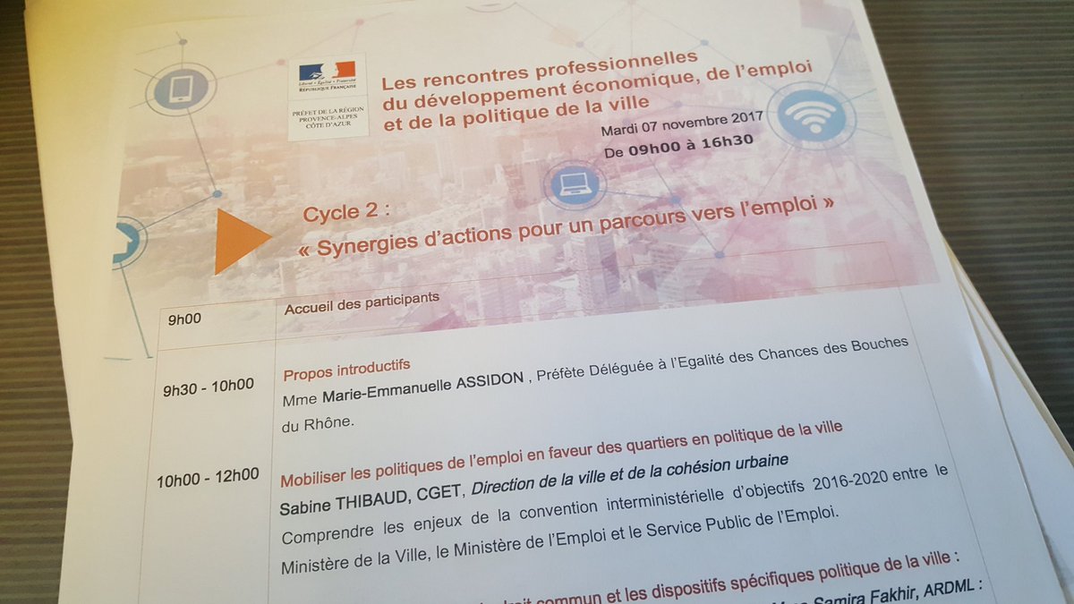 mlgrdavignon's tweet photo. Aux rencontres professionnelles du #deveco, de l' #Emploi et de la #politiquedelaville à #Marseille ! #parcours #jeunes #clausesinsertion https://t.co/23oc6FFMfb