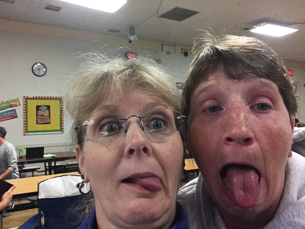 kjenqueen's tweet photo. Must be crazy to work at a middle school! #RMSCR https://t.co/55d0Iptdaz