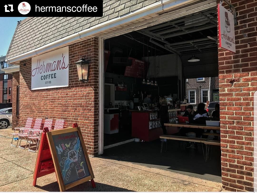 weluvjo's tweet photo. Order from your phone @hermanscoffee 🤗 

Links to download on our profile!

#ordereasy #luvjo #coffee #Philadelphia https://t.co/NpJIe4YSqG