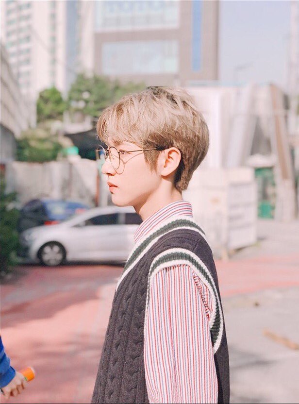 chapter030423's tweet photo. 왠지 모르게 쟤란 불어온 꽃샘바람에 내 마음이 날려 가 버렸다. 봄이 왔나 보다?

#noren #젠런 https://t.co/SX56fqCzwR
