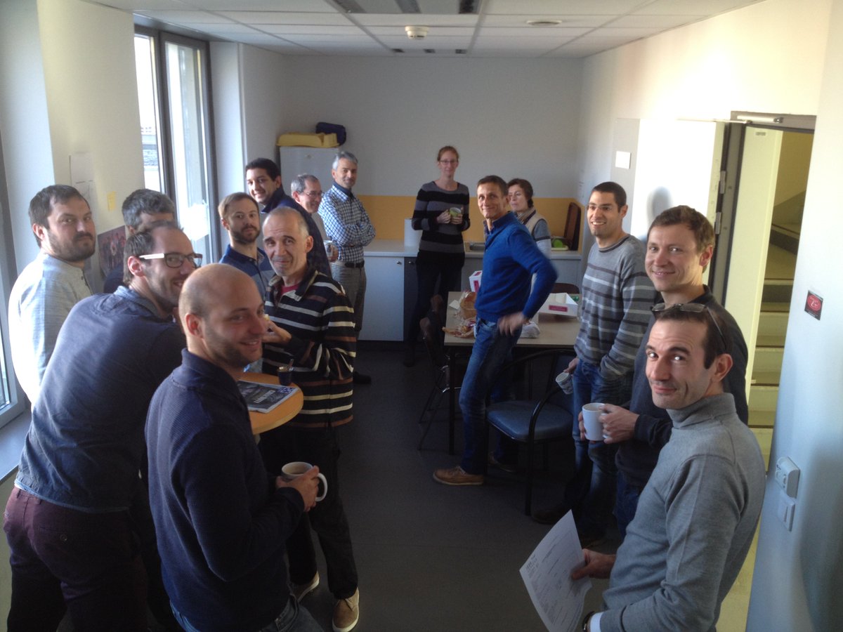 LJ_ISAE's tweet photo. One of our croissant &amp; coffee pauses that are both building bonds and bellies among members of #IsaeSupaeroAerodynamics @ISAE_officiel https://t.co/f9hk0ESJ1S