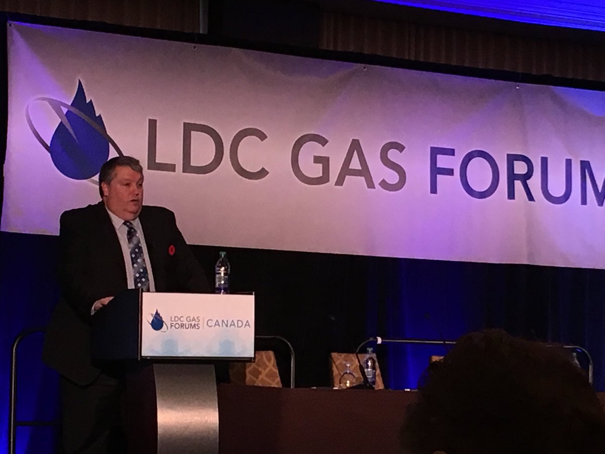 karvin16's tweet photo. #uniongas VP BDST Jim Redford addresses Toronto #LDCForum sharing the story of the #Dawn gas storage HUB https://t.co/rCUSBGxzwf