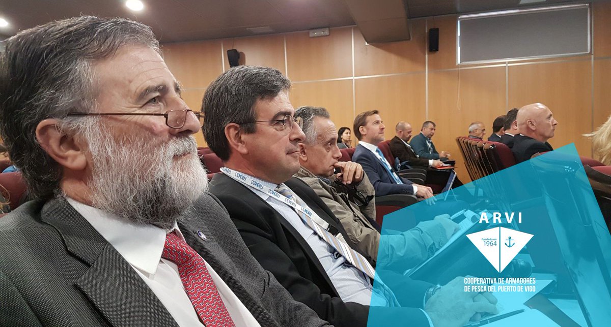 ArviInnovapesca's tweet photo. El Presidente de #ARVI y el gerente adjunto para OOPPs y asoc. en el V Congreso #FREMSS de sostenible social e económica do sector da pesca https://t.co/WAo43O6189