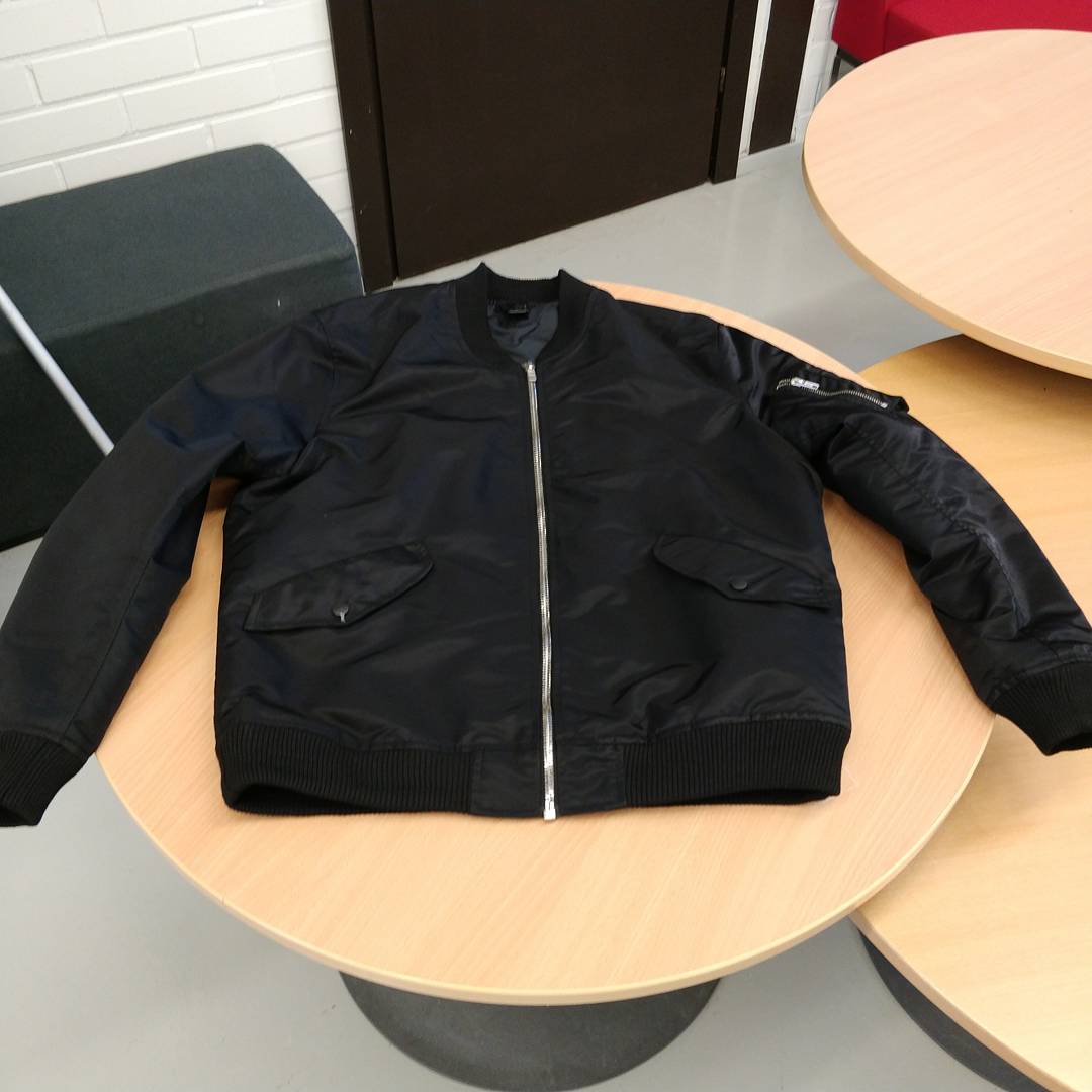 DarkdowKnight's tweet photo. @rendelmovie At last Rebel Vala jacket from the post.
#Rendel #rendelmovie #rebel #rebeljacket #vala #valajacket https://t.co/ukeeIflBUB