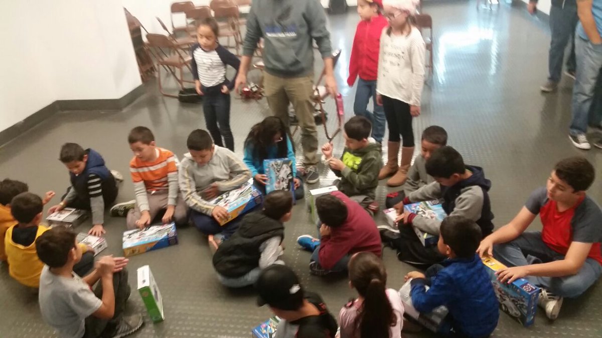 devolt_6407's tweet photo. last Saturday we spent time with amazing kids at the Semilla museum! #devoltizate #omgrobots #firstinspiresme #ftc #frc #frcmxto https://t.co/xWuDCYQO7g