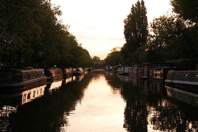 L4PES's tweet photo. ¿Vas a ver las luces #Navidades2017#Londres? Aquí tienes unas ideas de cosas para hacer gracias a @MiPaseoxelMundo https://t.co/38I2Cbfp1c https://t.co/0SDKlTcbKz