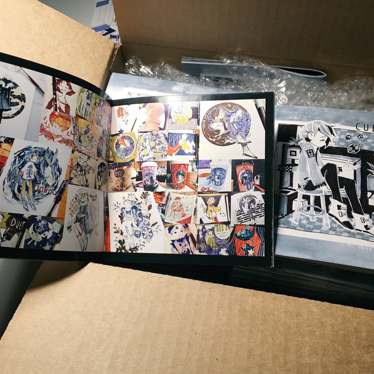 eecks's tweet photo. Been thinking of doing a giveaway to end off year of merch (&amp; thanks 12k)..! 

Open internationally, entry = RT - ending Nov 8 10PM EST https://t.co/tvi3Gf7pYx