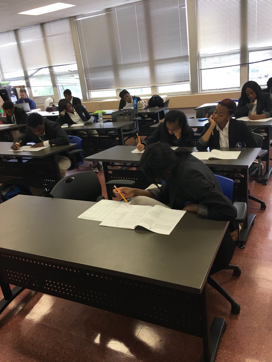 LutheranEast's tweet photo. PSAT today! #preparedforcollege https://t.co/pmh3CPXGXP