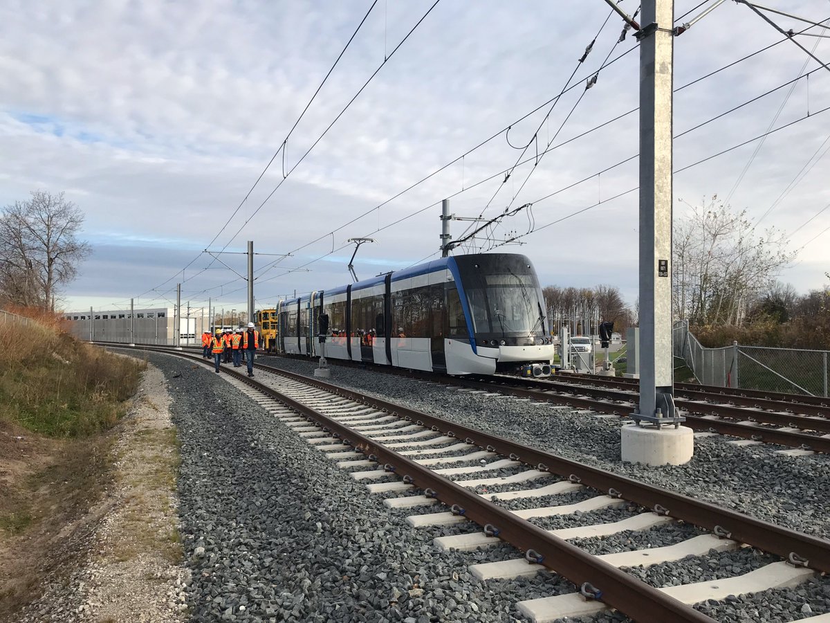 Stage2ION's tweet photo. ION LRV testing has started on the @RegionWaterloo tracks! Stay tuned for more photos. Please leave space for crews to work safely. https://t.co/flnfoUnufn