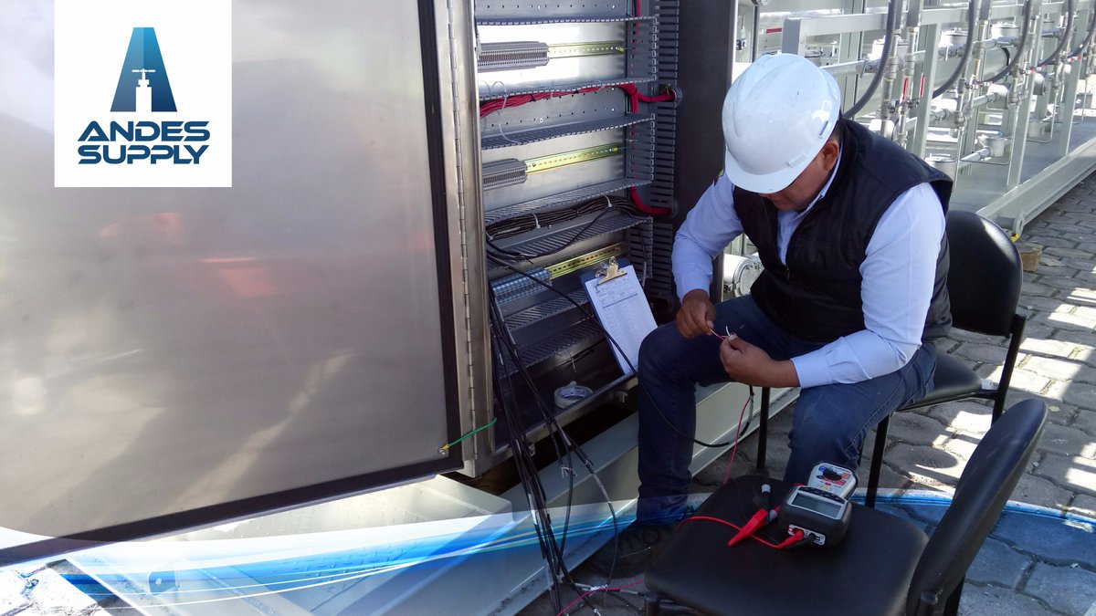 andesupply's tweet photo. Nuestros ingenieros realizan los más estrictos controles de calidad a cada proyecto en sus diversas etapas. https://t.co/As1B3zchAF
