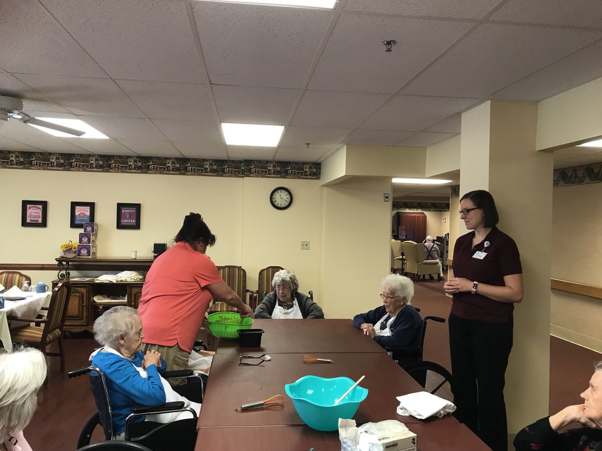 ParkTerraceHC's tweet photo. Thank you @AnnaLadig and @cristy_ballard for stopping by Legacy Lane! #DailyRythms #CreativeCooking #PeanutButterCookies https://t.co/a12tLDIBcl