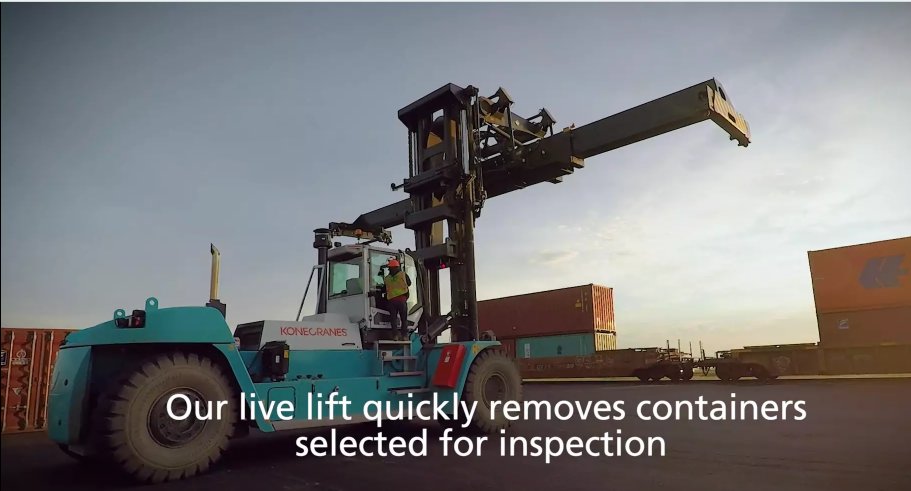 KCLiftTrucks's tweet photo. #BuiltForYourWorld: Canadian Pacific use Konecranes LiftTrucks to speed up inspection of containers at the border - https://t.co/qcQB58GY3E https://t.co/diYPBljDmu