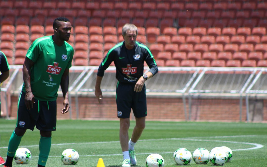 SAFA_net's tweet photo. @BafanaBafana get down to business. Latest update from the camp here: https://t.co/Io8aeSSVV5
@CastleLagerSA @flysaa @nikefootballza #CSYL https://t.co/qvoFkDoq1w