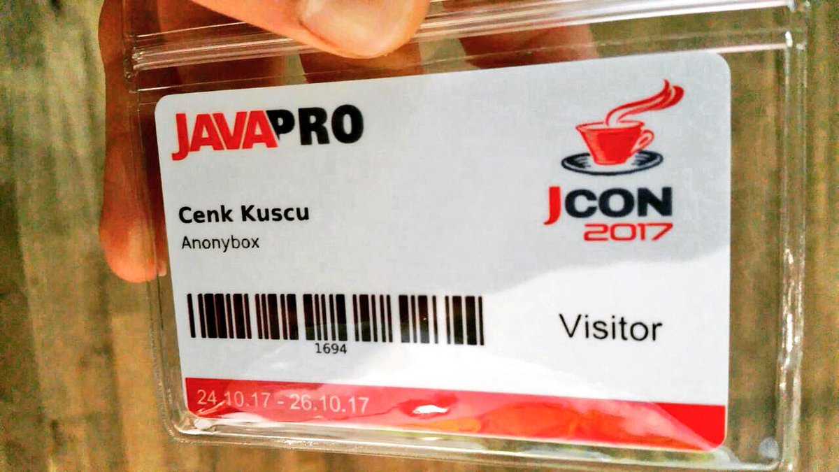 myAnonybox's tweet photo. Our #CTO visiting the #jcon to gain some of those roboskills 🤖 https://t.co/ZMVHPE8Ind