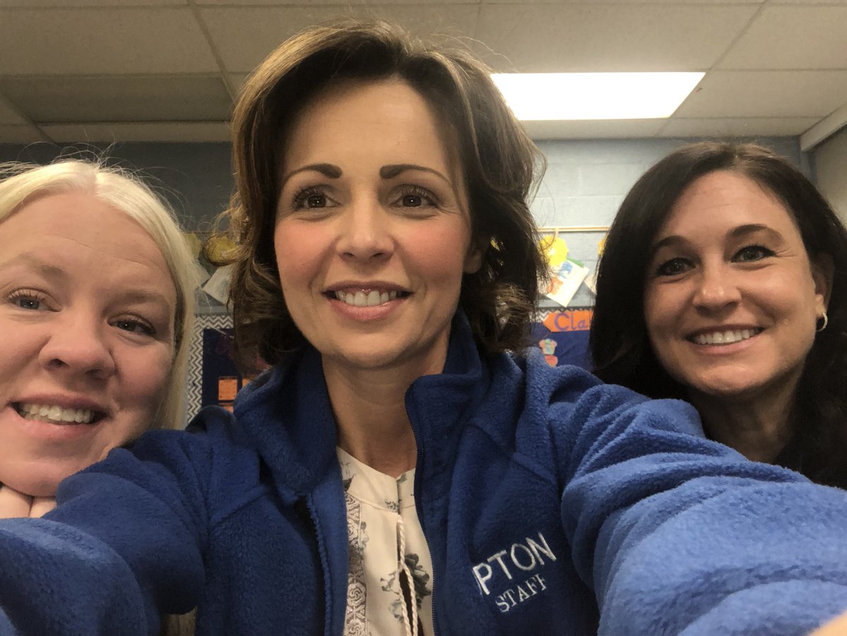 DorogiHeather's tweet photo. Great first session for SeeSaw! Coming to an Upton classroom near you! #ROrally2017 https://t.co/OpEfnMogtG
