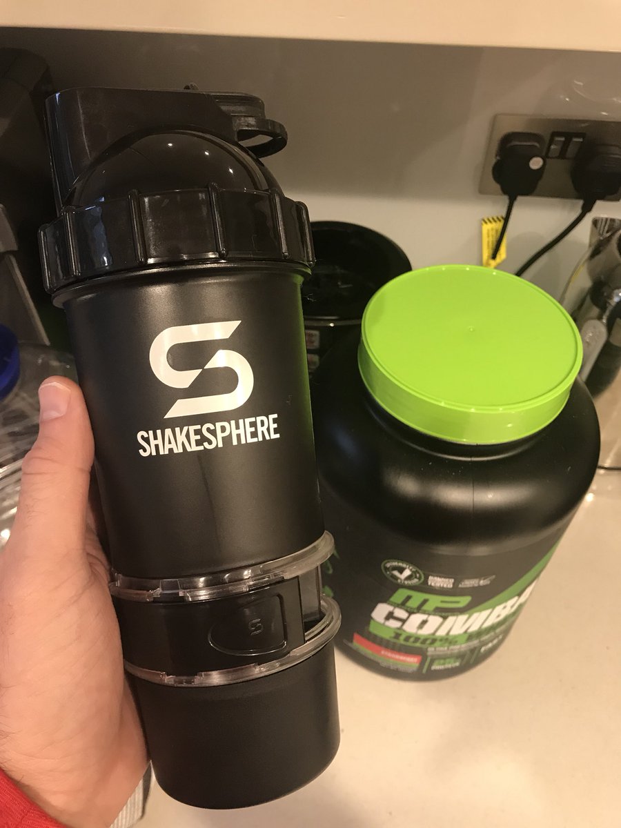GeorgeDRobson's tweet photo. Really impressed by the Smart design that’s gone into the @ShakeSphereHQ shaker #Shaker #SmartShaker https://t.co/B4UVaqkOwE