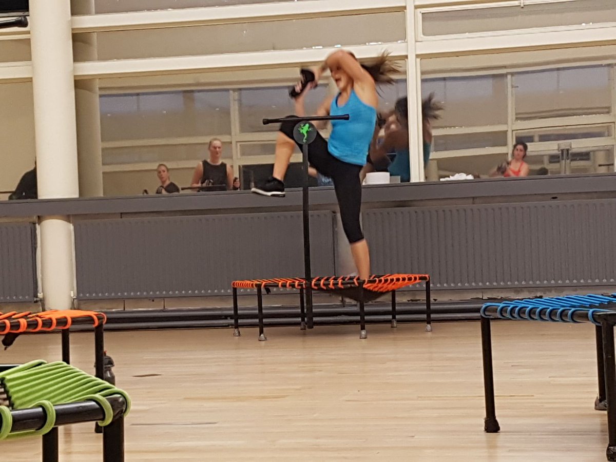 jumpingfrog16's tweet photo. Hurry!Only a couple of spaces left for tonight!#lovese16
#SE16HOUR #ILIVEINSE16 #SE16LDN #canadawater #rotherhithe #canarywharf #surreyqueys https://t.co/m2XRwsYCiN
