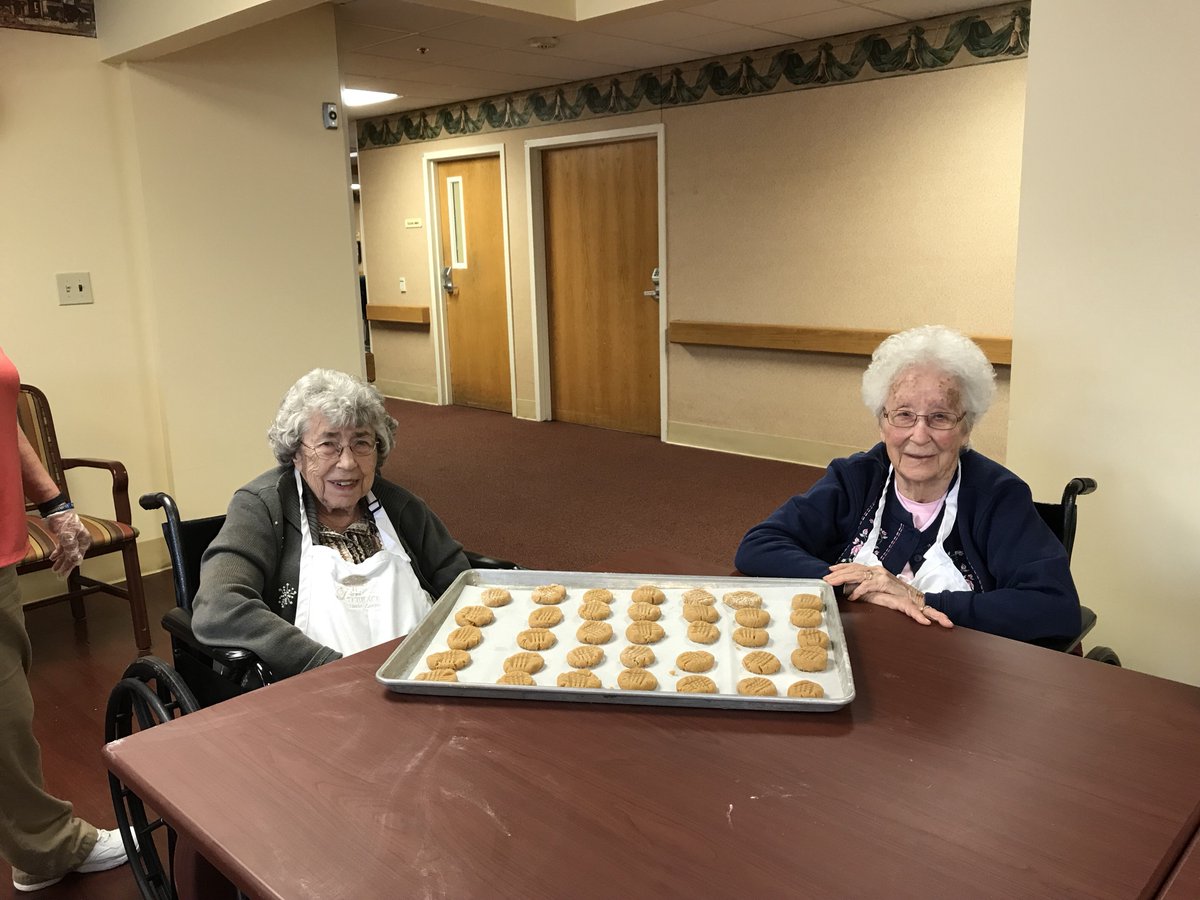 ParkTerraceHC's tweet photo. Perfect day for baking cookies! #LegacyLane #DailyRythms #PeanutButterCookies https://t.co/HmE7F9sUOV