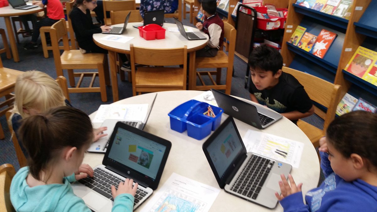 suzcogs's tweet photo. Animal Dictionaries in technology! #Mashpee #cogskids #team166 @GoogleForEdu https://t.co/385ELNuQVx