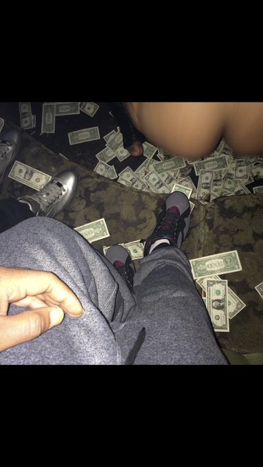 Someone Come Tip Me 😞$$$$ https://t.co/2FTi02BGMi<a href="/tag/5borofreaks"class="tags"><span>#5borofreaks</span></a>