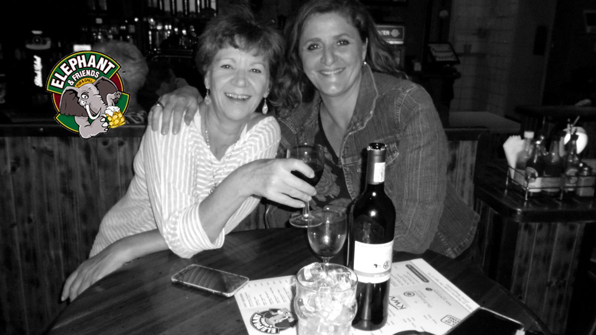 ElliesPub's tweet photo. #picoftheday #bestoftheday #pretoria #fun https://t.co/niSBSJfd4i