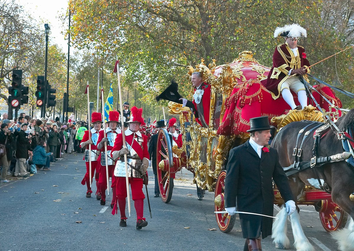 lordmayors_show's tweet photo. An excellent weather forecast for this year’s #LordMayorsShow, the @metoffice is expecting a dry day with sunshine - https://t.co/hAV6BuVit6 https://t.co/iHG8xJVNye