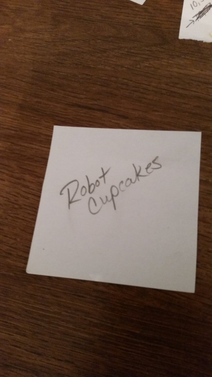 SarahAngleton's tweet image. Sometimes I find notes I wrote to myself that I can&apos;t explain. Oh how I wish I knew what this meant. #PostIt #RobotCupcakes