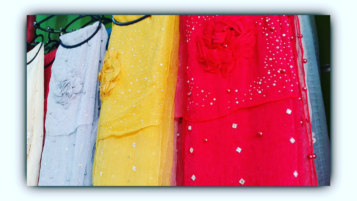 AlphaAlly1's tweet photo. New arrivals for this  #graduationfestival
Visit @alida_collection on instagram for more #info....
#HIJABROCKERS #HIJABGIRLS https://t.co/t1aBgGcoXF