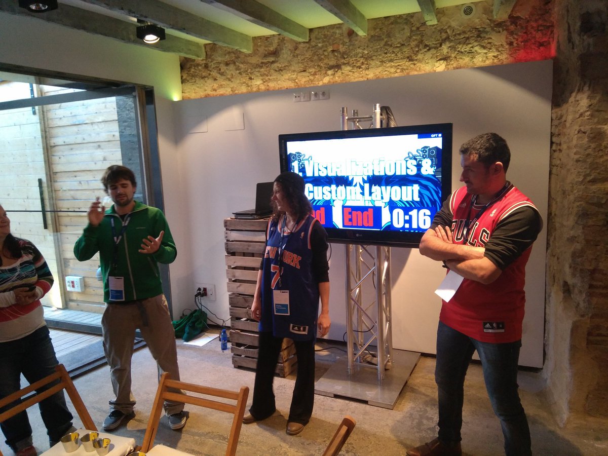 a10pepo's tweet photo. #GFTDataDay17 no todo en el dataday es una simple charla... @gft_es https://t.co/4b9TUY75sy