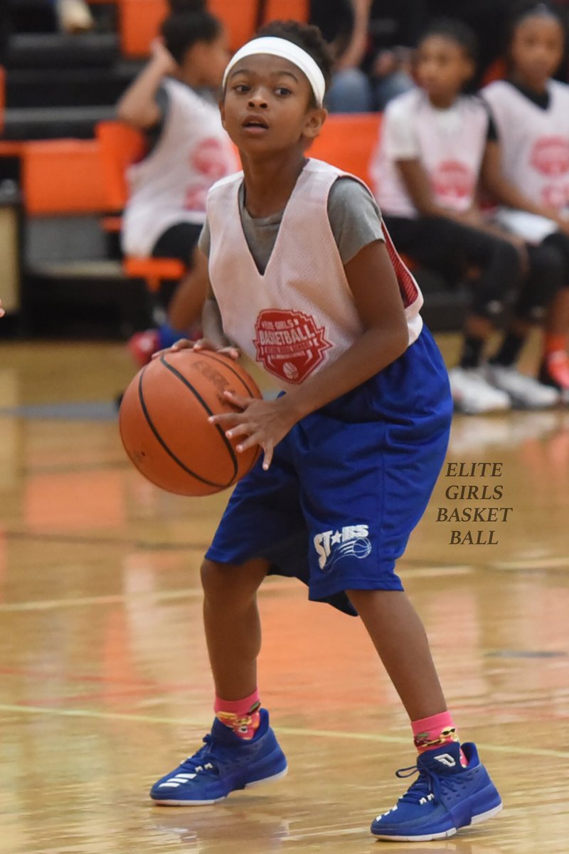 MrCmonNow's tweet photo. The DMV is loaded #ECE100 @NYGHoops https://t.co/k8XIz5gNXc