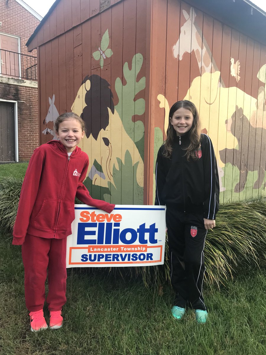 DeeElliott526's tweet photo. If they could, these two would be voting for @spelliott0 Since they can’t, I will! #ElectElliott https://t.co/WTWEieEAQ7