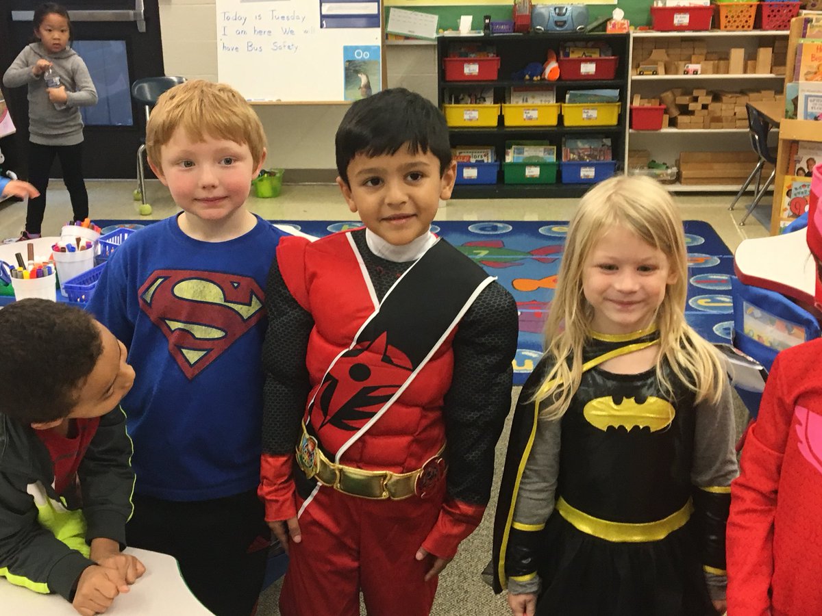 carolcollison1's tweet photo. Kindergarten superhero’s! #LHEPride https://t.co/sITge0NtQX