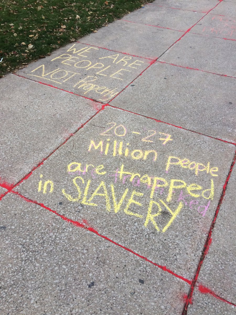 MsEWhitehead's tweet photo. What are you doing to help? If you see something, say something. Text: BeFree #RedSandProject #fdtaht https://t.co/FGZnDymYU4