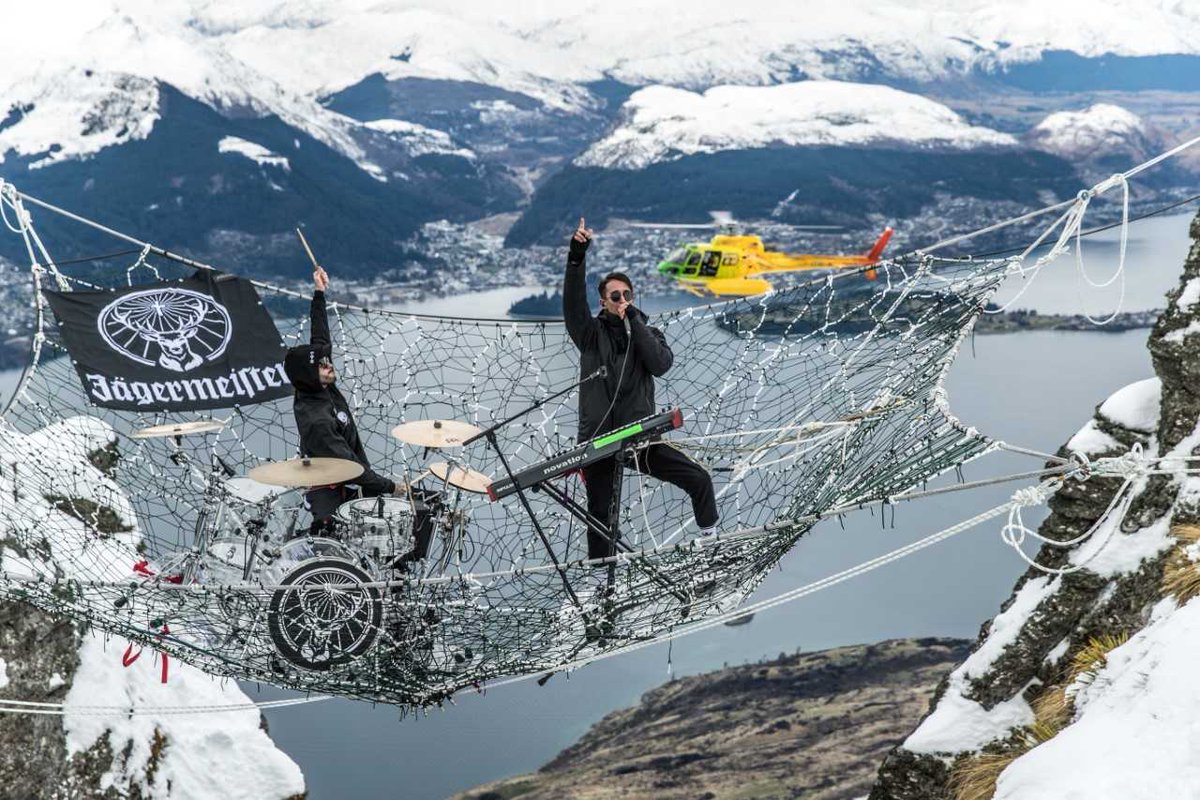 AsianTrader's tweet photo. Jägermeister reveals Ice Cold Gig 2017 https://t.co/G0G61pHPMm @JagerUK #IceColdGig https://t.co/GiVcaqlFCB
