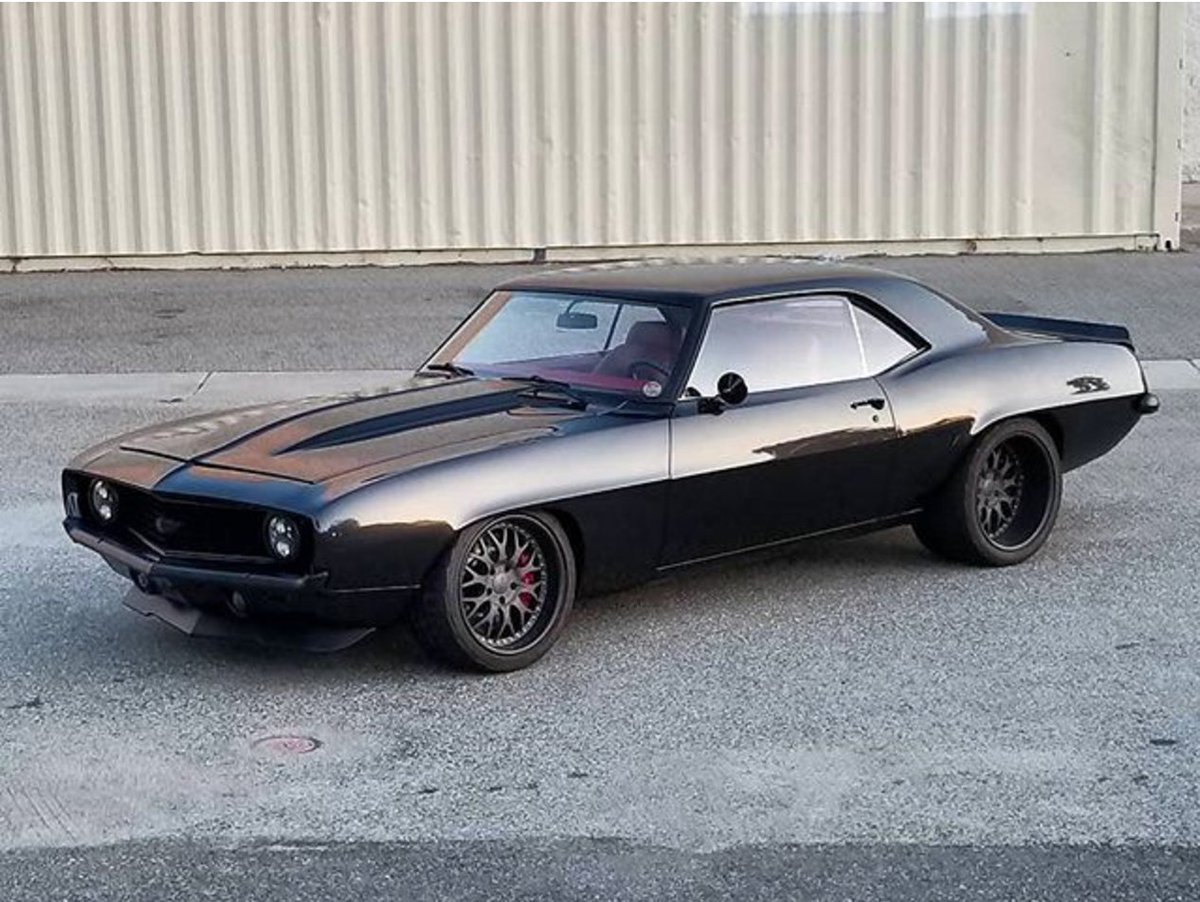MothersPolish's tweet photo. 50 Fifty Camaro. Built by our friends at PCH Rods. Polished by Mothers. #pchrods #camaro #motherspolish #motherspolished #whatisspeed https://t.co/I1YwWmhtXW