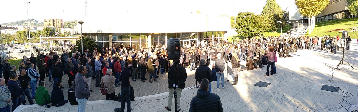 Assemblea <a href="/tv3cat/">TV3 és ara @Som3Cat</a> s'adhereix a #VagaGeneral8N
- Defensa llibertats i institucions CAT
- Alliberament membres govern i activistes empresonats