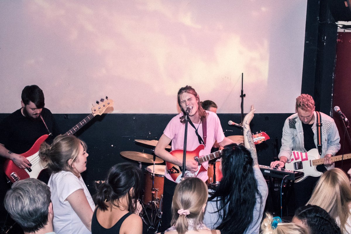 We're happy to be back at <a href="/TheIslington/">The Islington Bugle</a> tonight for our third show a this venue. Onstage 9.15pm so come down and shake your booties 😘