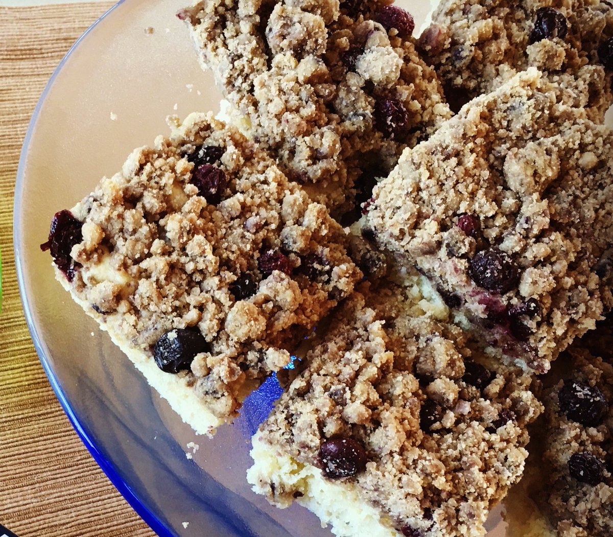 Warm up this cold #Fall day with Maine Blueberry Butter crumb cake & your a mug of hot coffee. Find recipe here bit.ly/2db4X81