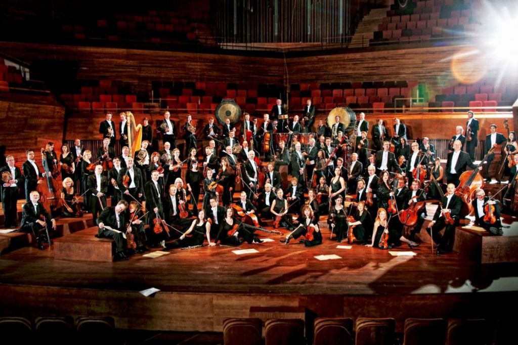 BladeRunnerNews's tweet photo. Blade Runner Suite by The Danish National Symphony Orchestra (feat. David Bateson) https://t.co/1COlEleCOp https://t.co/LUKmRwPj1h