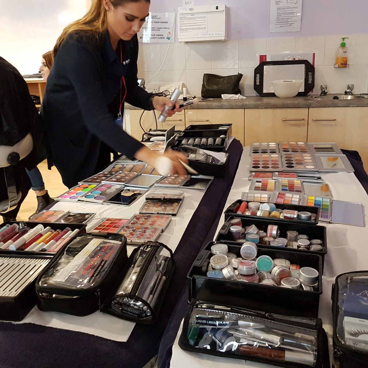 <a href="/KryolanUK/">Kryolan UK</a> @GuildfordColleg Wow, what a kit!!!