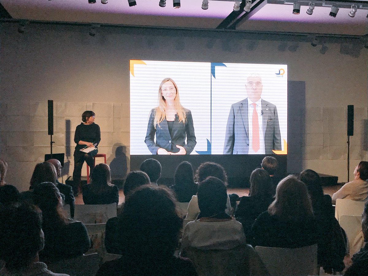ValoreD's tweet photo. Mentorship: l’intervista doppia tra #DoBank e @BorsaItalianaIT “ecco perché abbiamo scelto Valore D...” https://t.co/E16B1TmpxG
